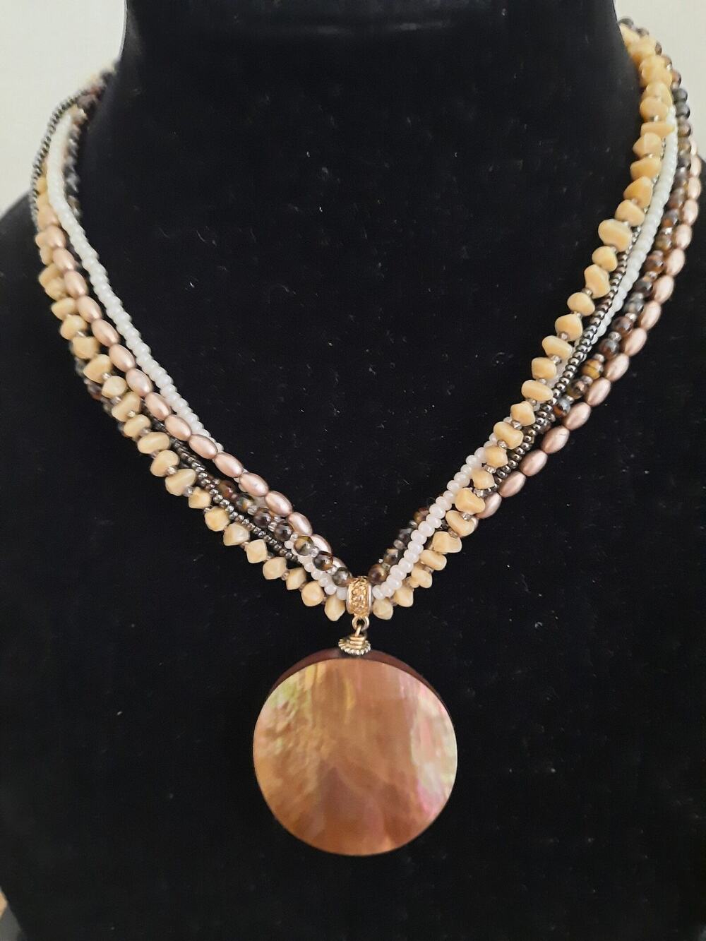 Vintage 70's Sherry Siewert Pearl Yellow Jade Beaded Shell Necklace multi strand